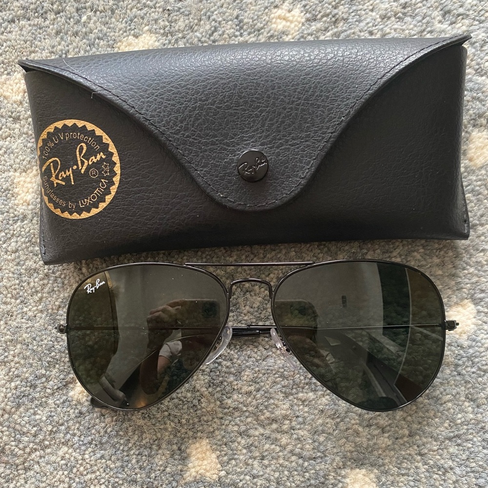 Ray-Ban Aviator Classic Sunglasses